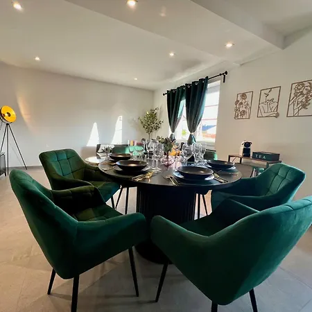Flair-designapartment Blossom - 2xparkplaetze, Kaffee, Highspeed Wlan Apartment *